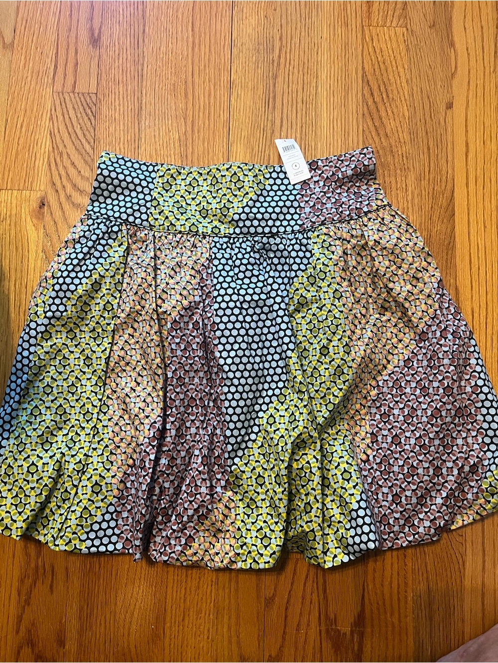 Kate Spade Saturday Puff Skirt size 4 NWT'S